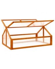 Serreta in legno a Casetta e coperture in policarbonato