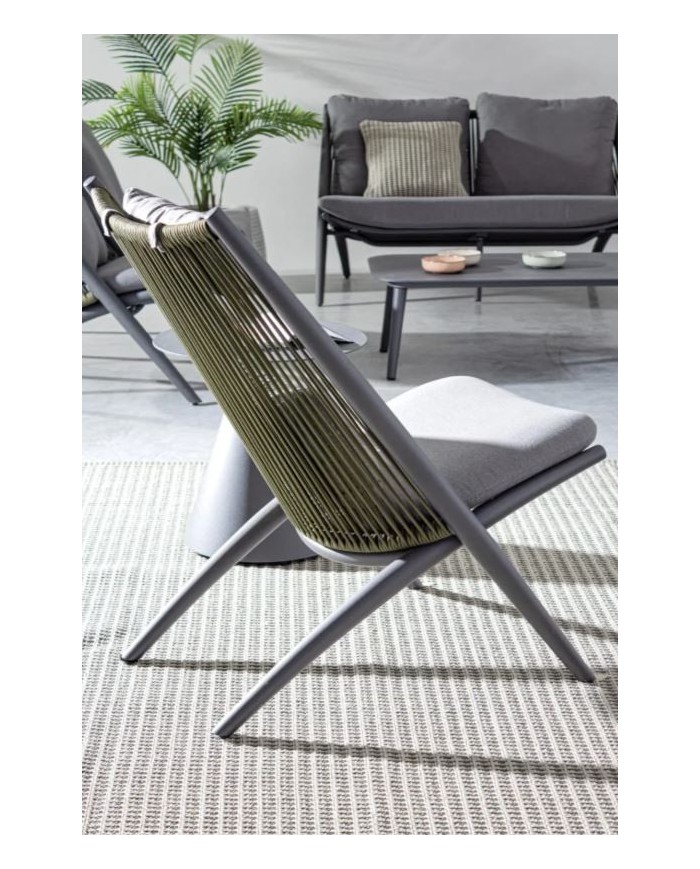 Poltrona lounge con cuscini Aloha Bizzotto 0660368