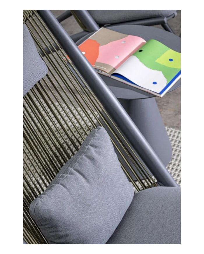 Poltrona lounge con cuscini Aloha Bizzotto 0660368