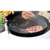 WEBER One-Touch Original Ø 57 cm Black - Barbecue a Carbonella - Con Pietra Refrattaria inclusa nel prezzo WEBER One-Touch Original Ø 57 cm Black - Barbecue a Carbonella - Con Pietra Refrattaria inclusa nel prezzo