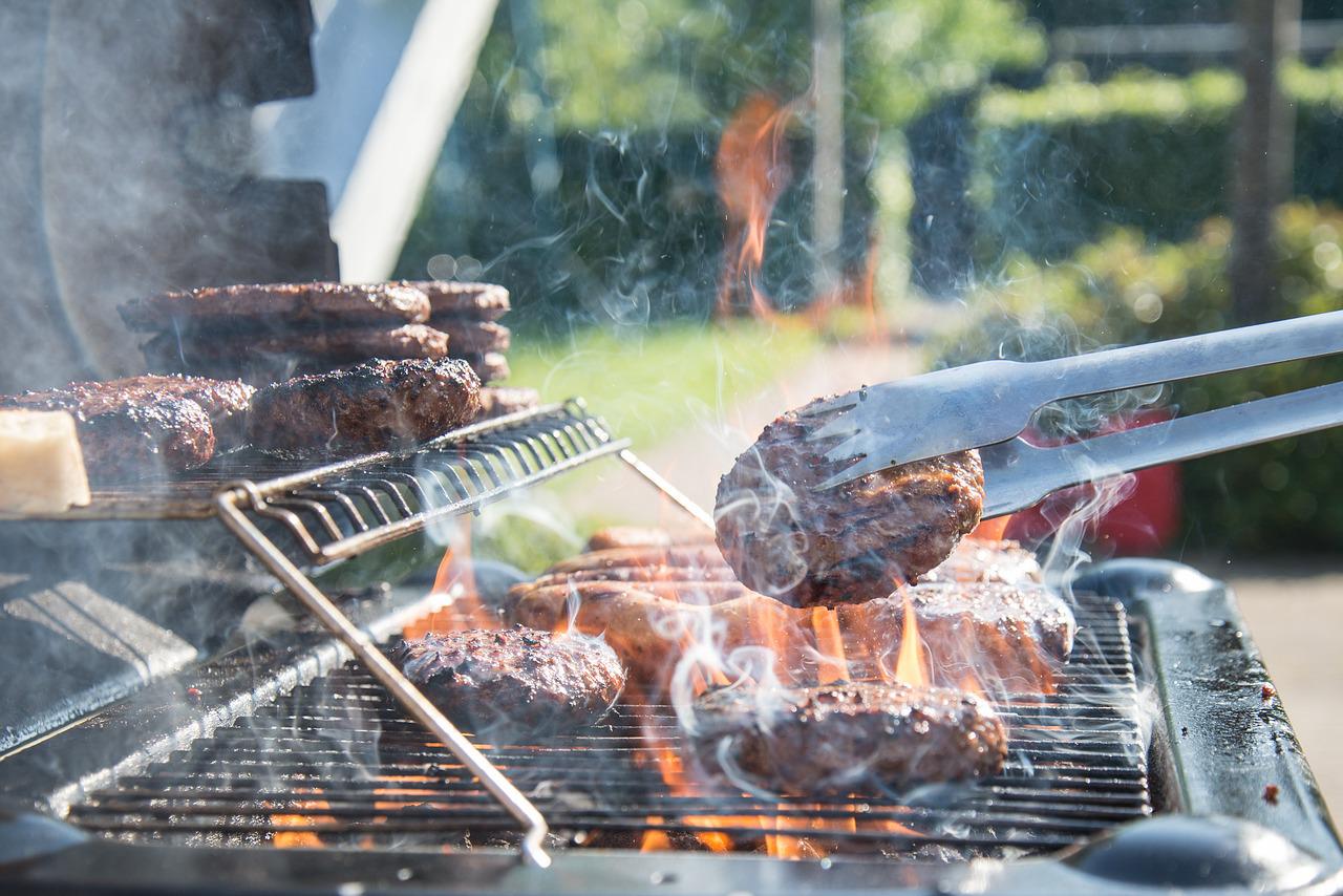 Come cucinare la carne alla griglia Come cucinare la carne alla griglia